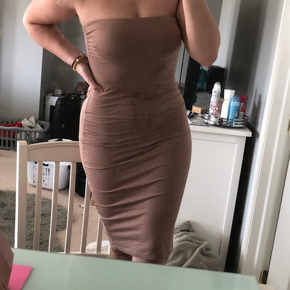 Heart & Hips Dresses & Skirts - NWOT Midi Dress